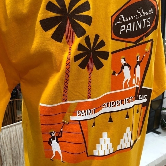 NWOT Dunn-Edwards SHAG Designed Vintage Inspired Men's Orange Tee M - Picture 7 of 8
